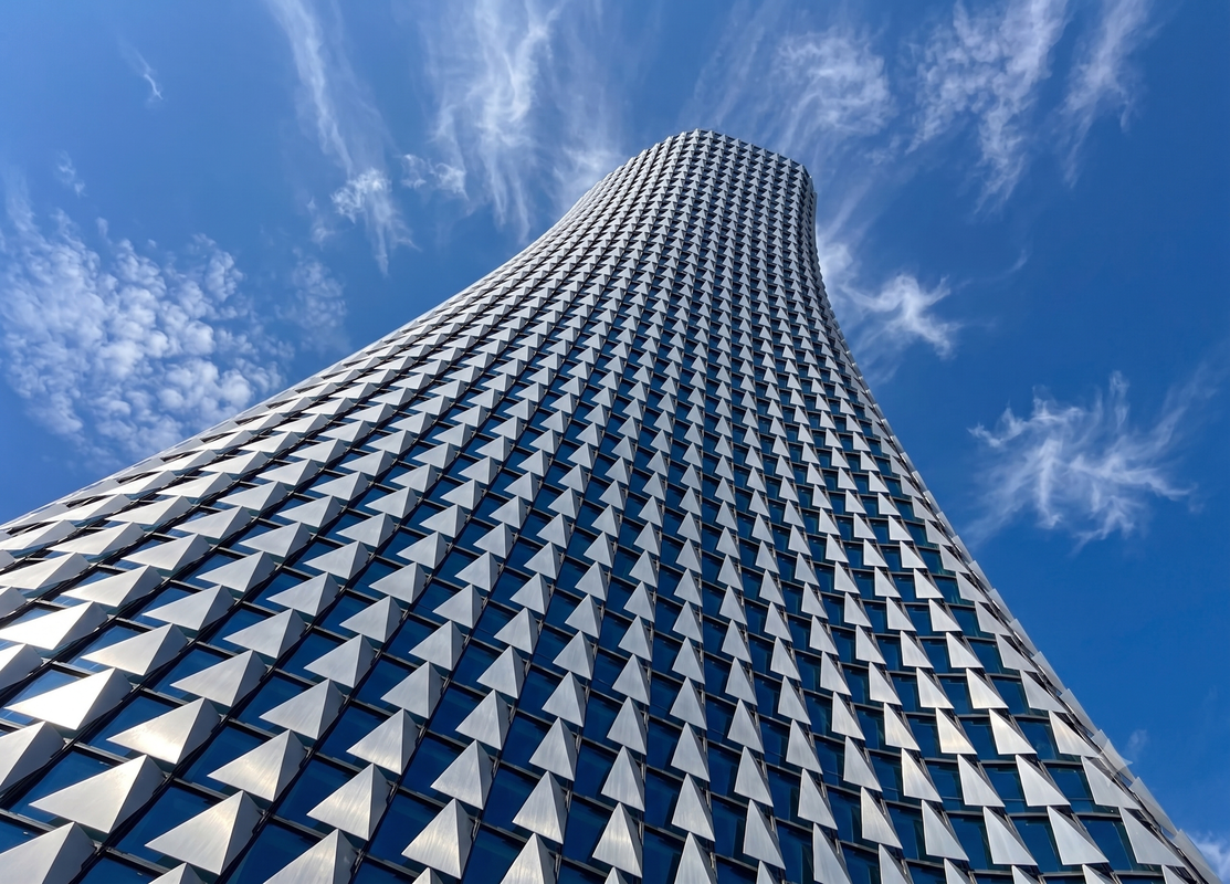 Facade Shading Parametrically follows Solar Radiation Analysis